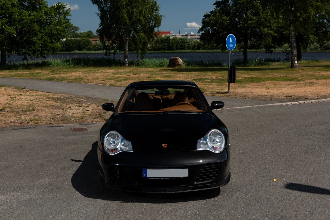 2001 Porsche 996 Turbo - Image 10 of 31