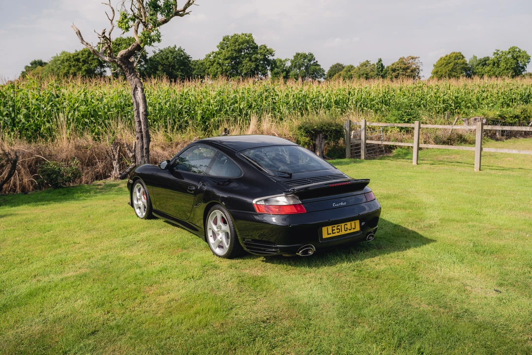 2001 Porsche 996 Turbo - Image 7 of 31