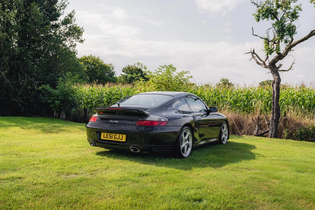2001 Porsche 996 Turbo - Image 11 of 31