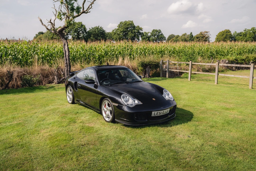 2001 Porsche 996 Turbo - Image 10 of 31