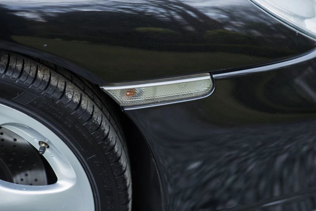 2001 Porsche 996 Turbo - Image 19 of 31