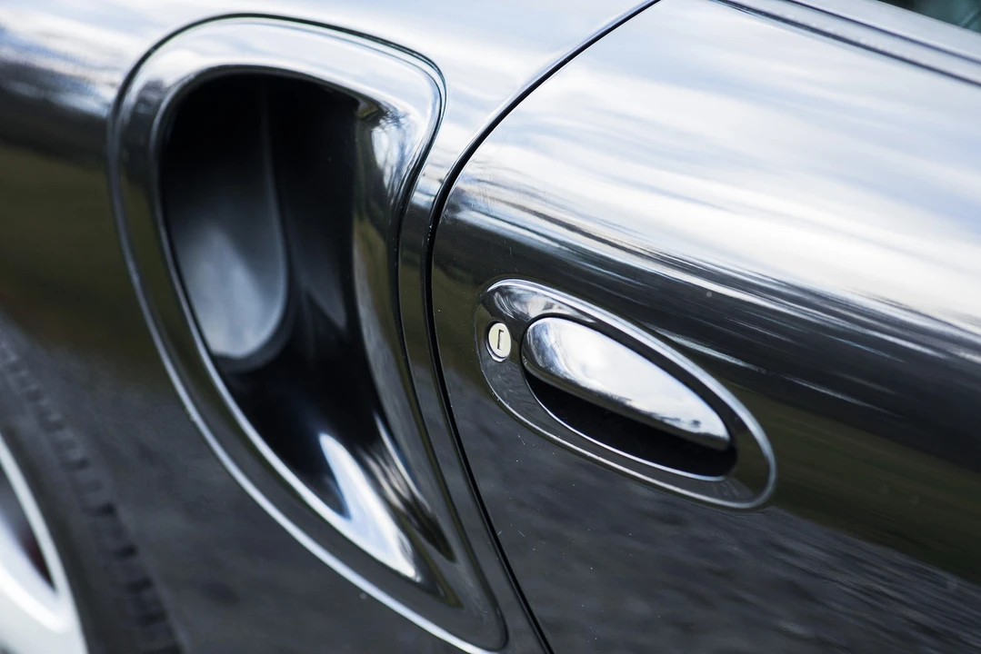 2001 Porsche 996 Turbo - Image 21 of 31