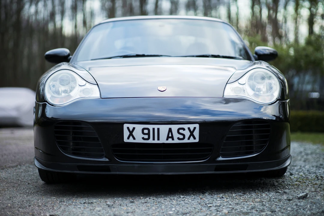 2001 Porsche 996 Turbo - Image 27 of 31