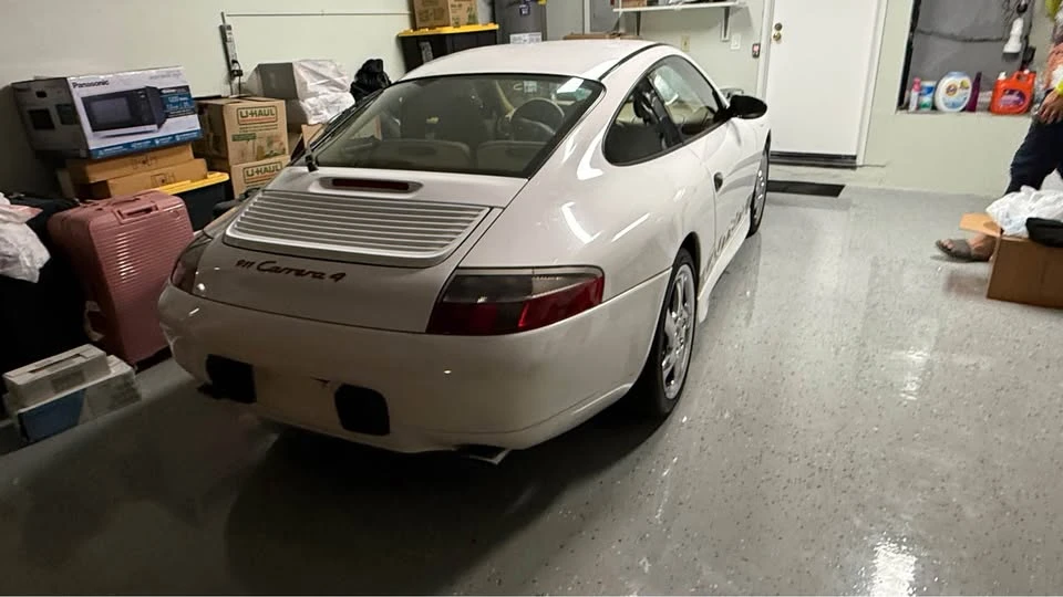 2001 Porsche 996 Carrera 4 - Image 2 of 10