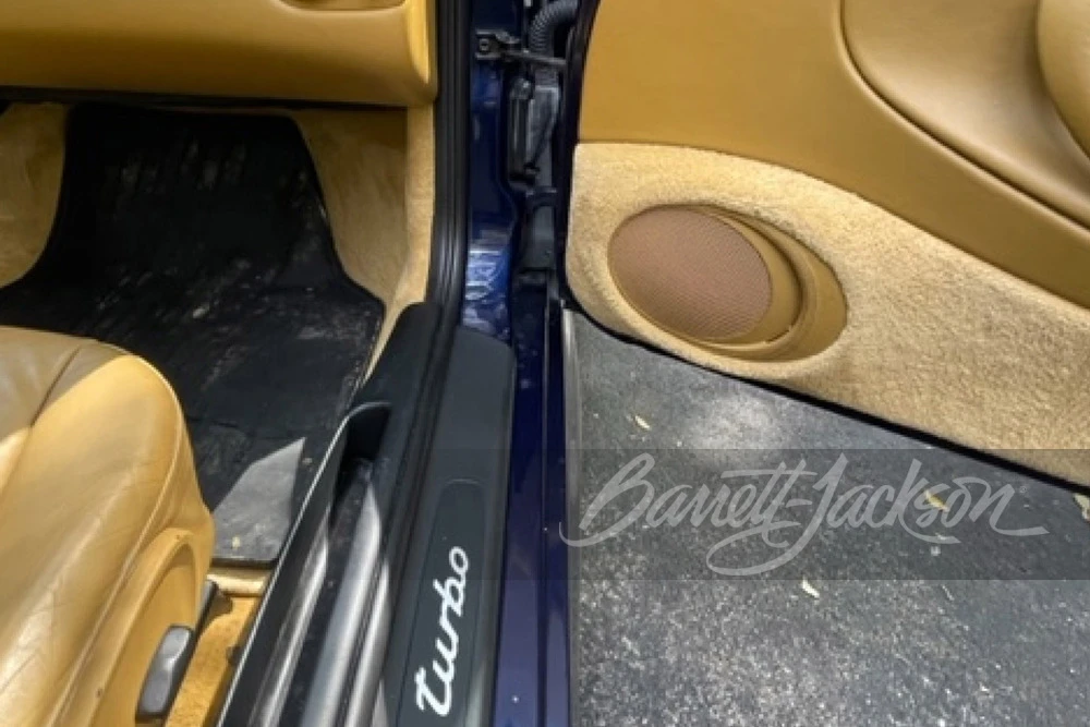 2001 Porsche 996 Turbo - Image 8 of 31