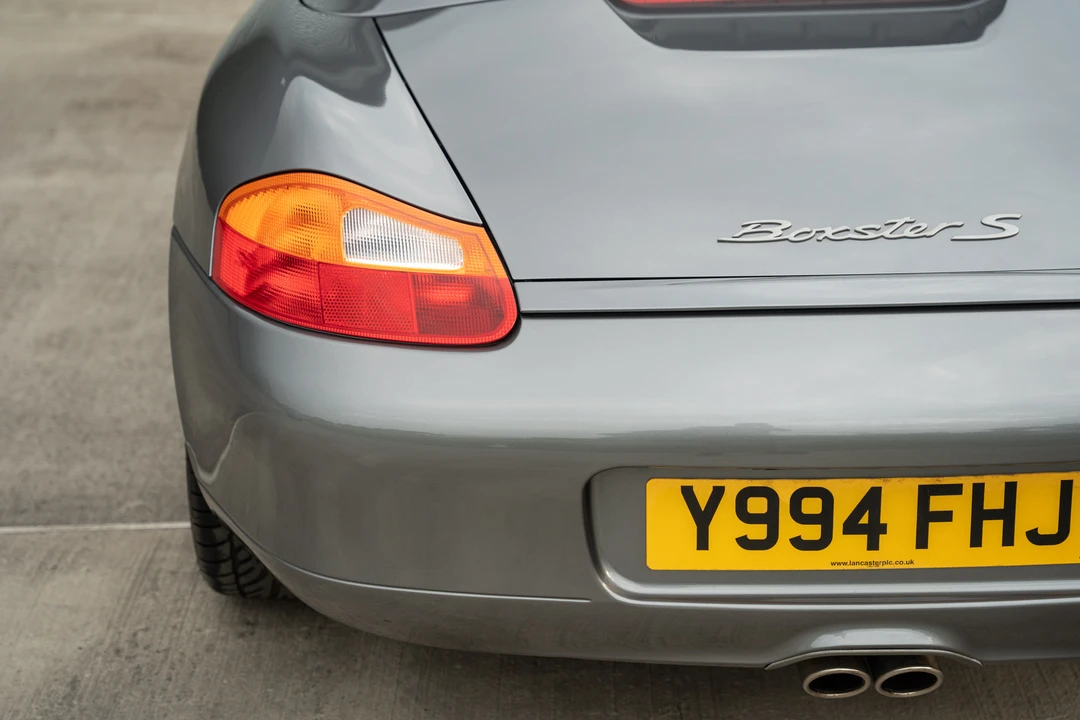 2001 Porsche 986 Boxster S - Image 24 of 31
