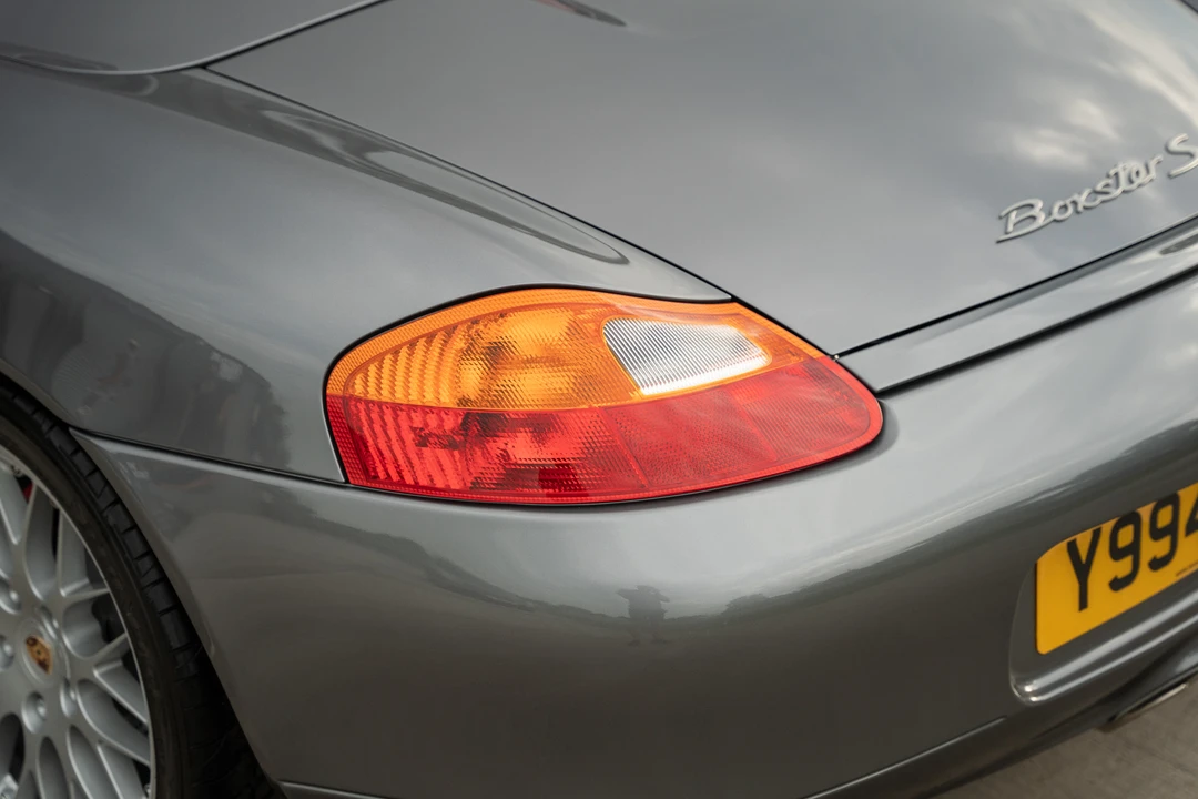 2001 Porsche 986 Boxster S - Image 25 of 31