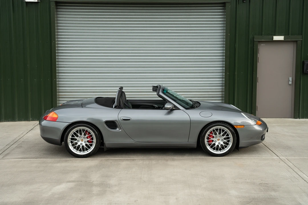2001 Porsche 986 Boxster S - Image 13 of 31