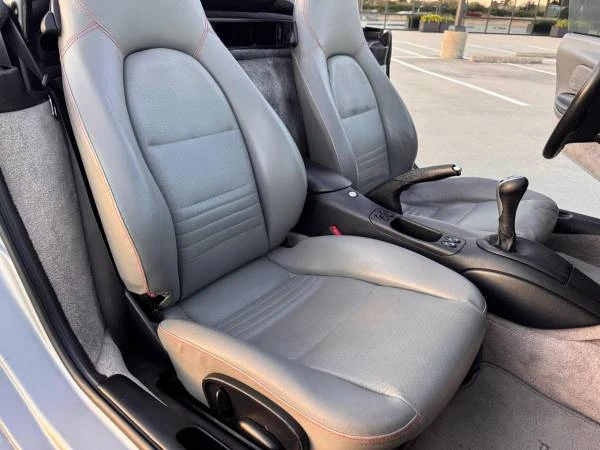 2001 Porsche 986 Boxster S - Image 10 of 19