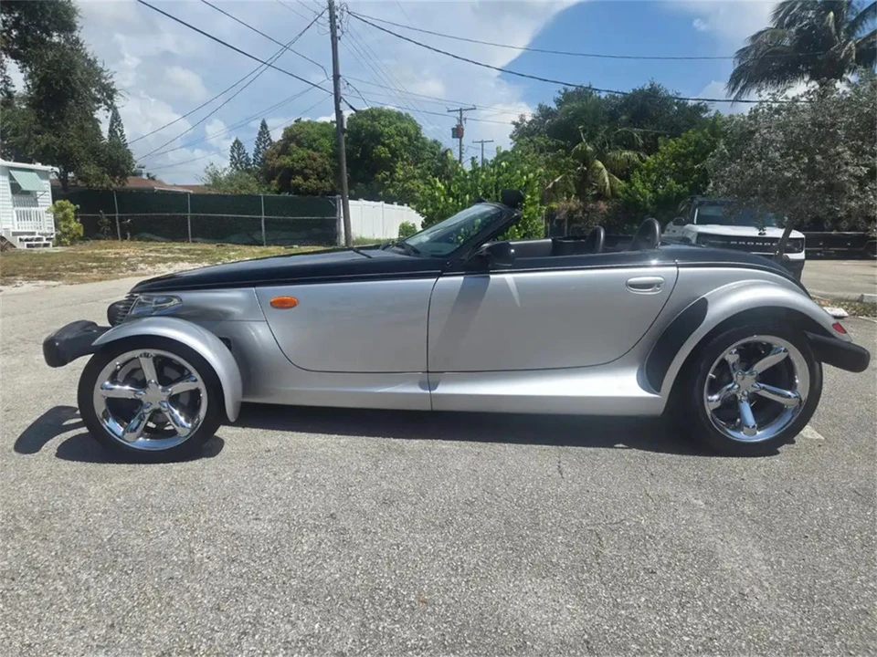 2001 Plymouth Prowler - Image 10 of 27