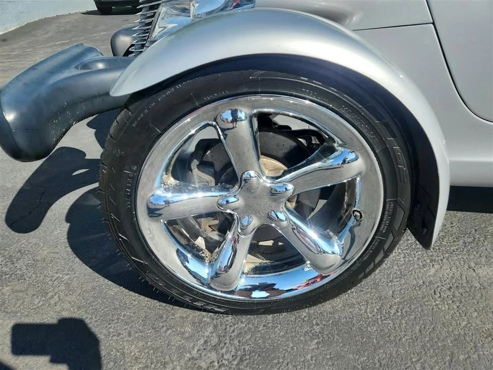 2001 Plymouth Prowler - Image 11 of 20
