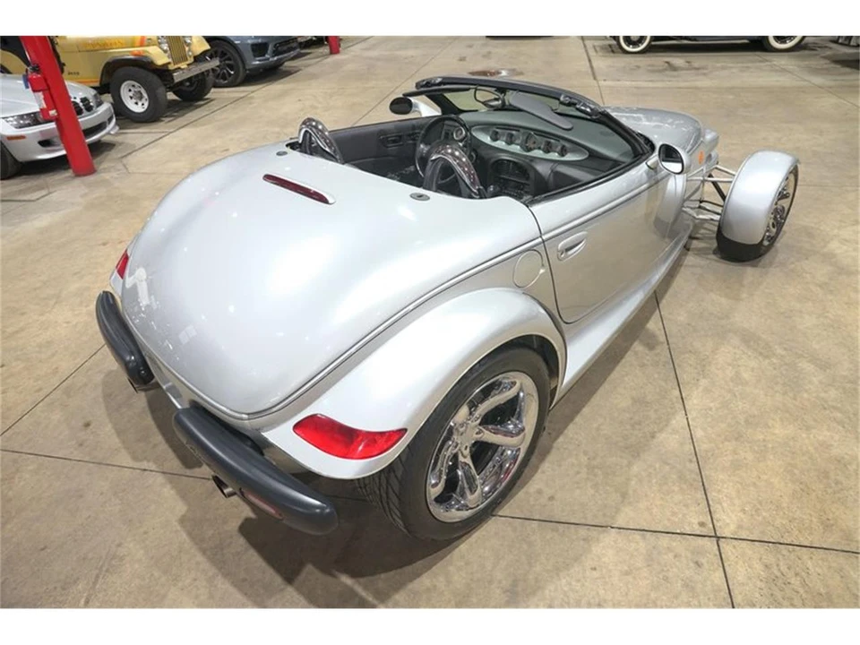 2001 Plymouth Prowler - Image 17 of 31
