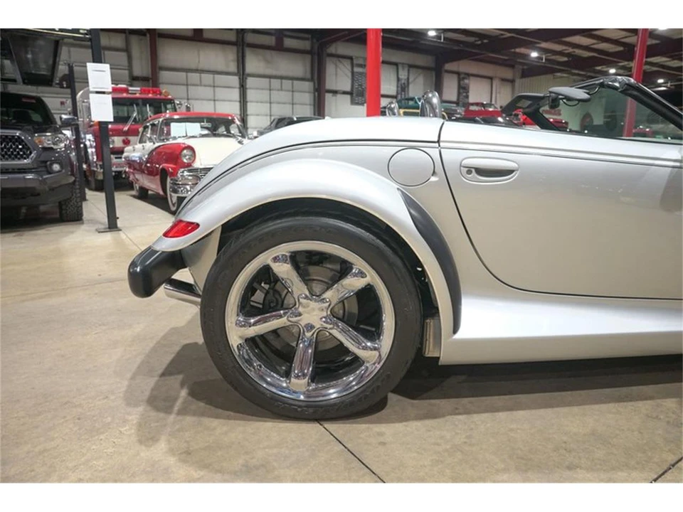 2001 Plymouth Prowler - Image 9 of 31