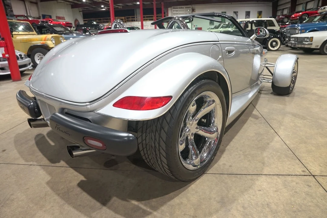 2001 Plymouth Prowler - Image 8 of 31