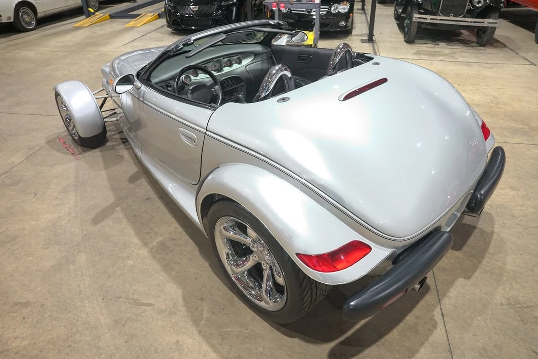 2001 Plymouth Prowler - Image 16 of 31
