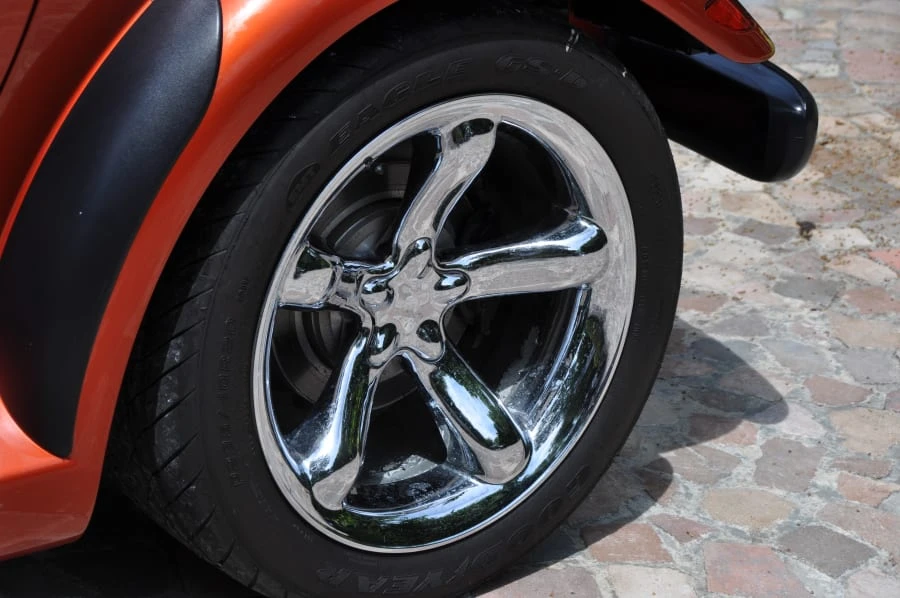 2001 Plymouth Prowler - Image 7 of 12