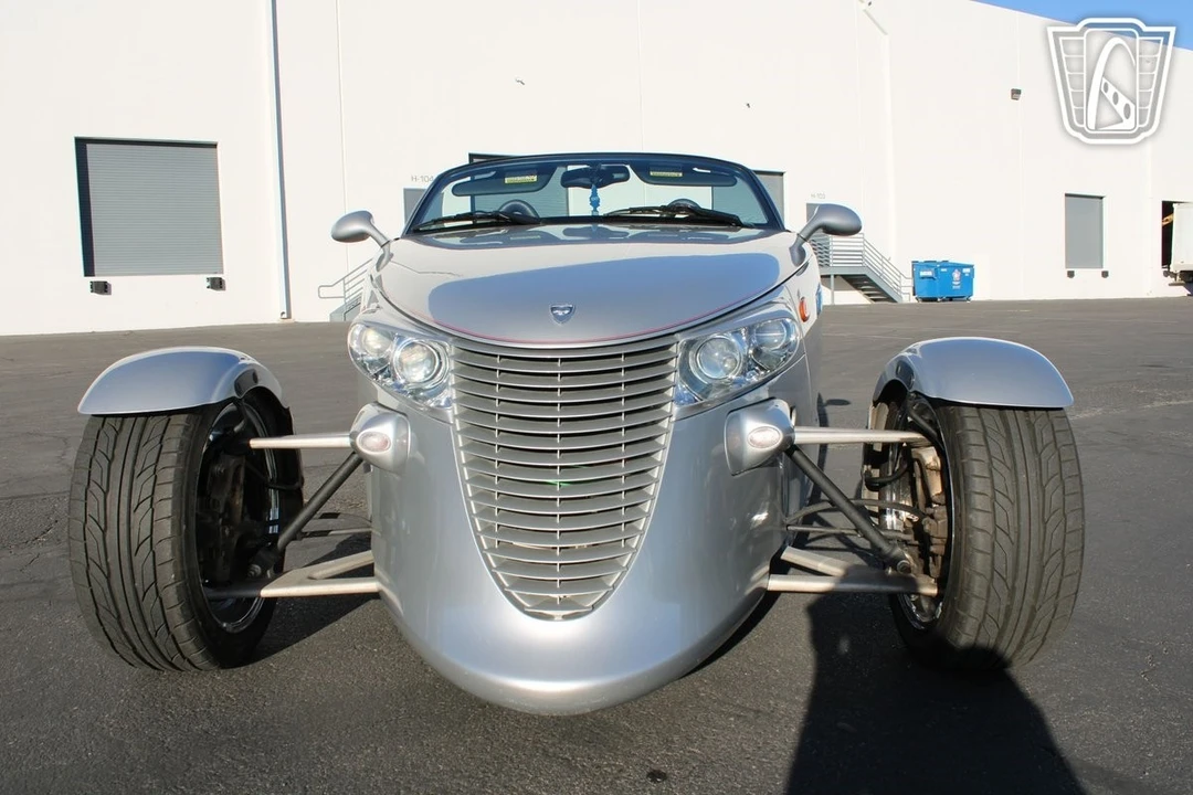 2001 Plymouth Prowler - Image 11 of 12