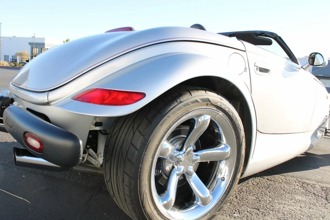 2001 Plymouth Prowler - Image 10 of 21