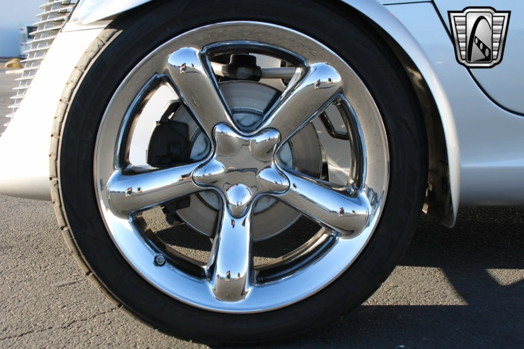 2001 Plymouth Prowler - Image 13 of 21