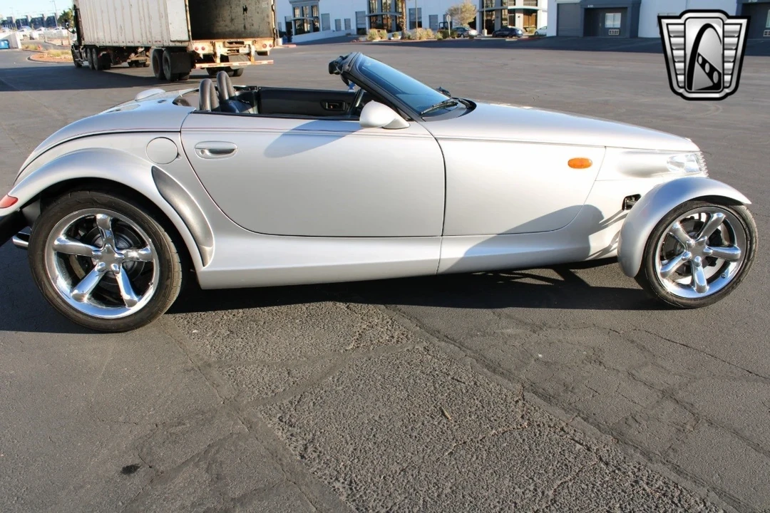 2001 Plymouth Prowler - Image 8 of 21
