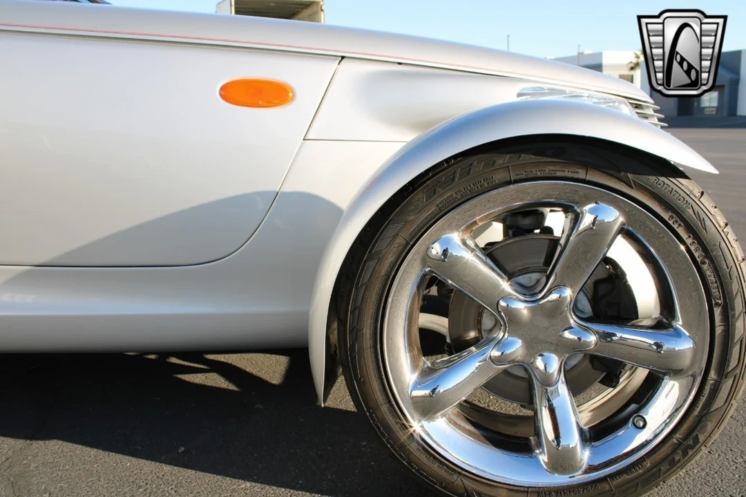 2001 Plymouth Prowler - Image 12 of 21