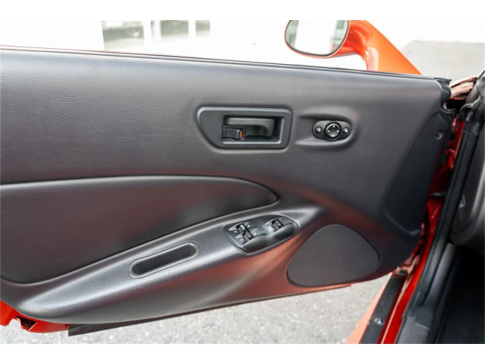 2001 Plymouth Prowler - Image 9 of 12