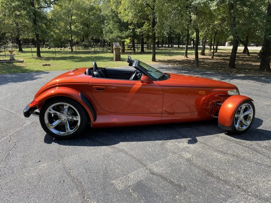 2001 Plymouth Prowler - Image 2 of 15