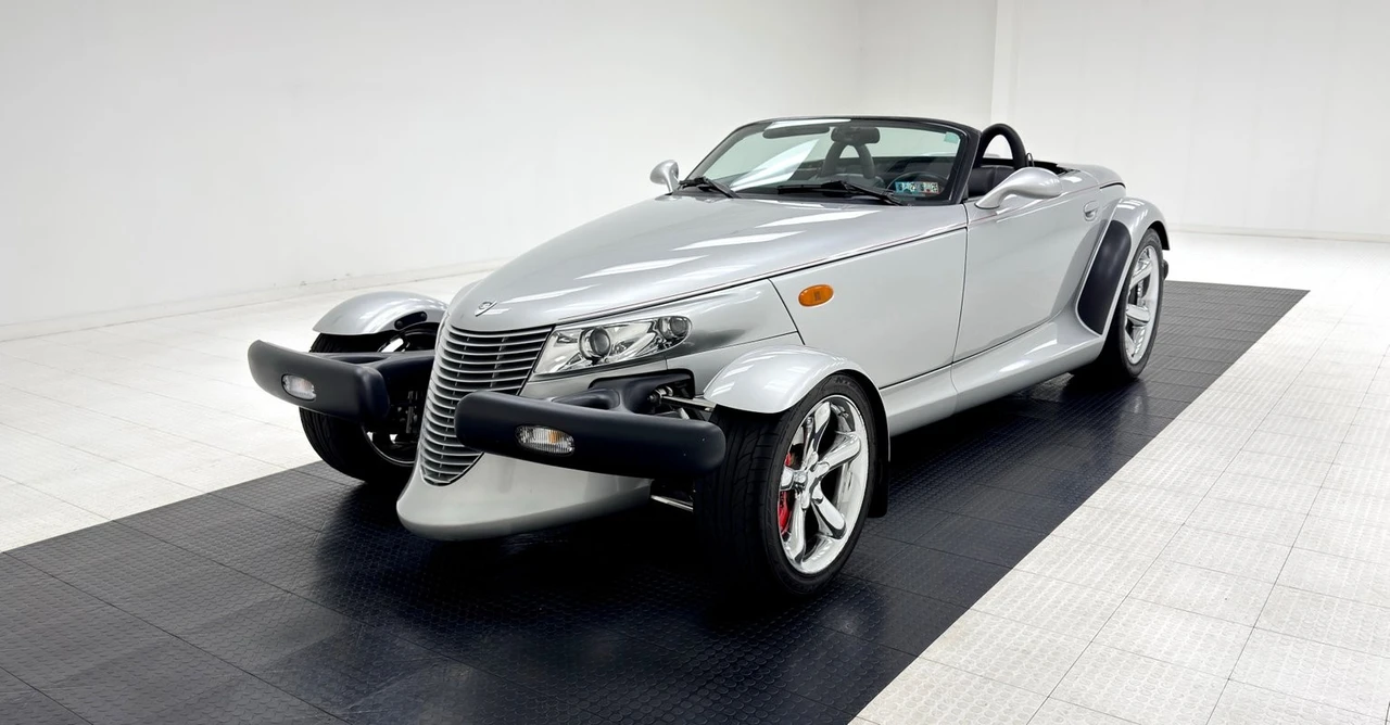 2001 Plymouth Prowler - Image 2 of 12