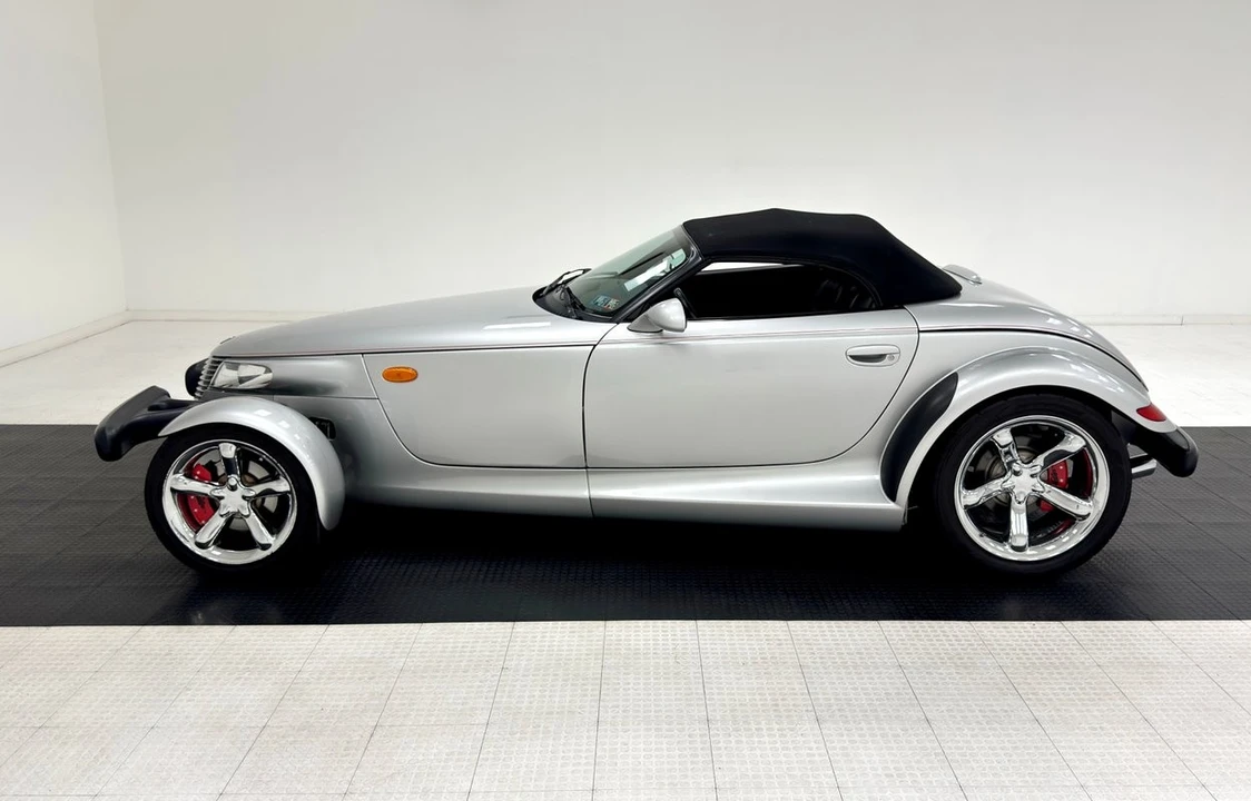 2001 Plymouth Prowler - Image 3 of 12