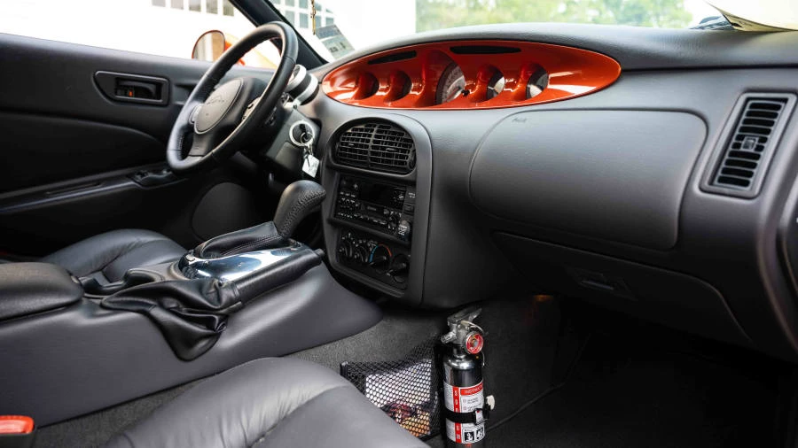 2001 Plymouth Prowler - Image 22 of 31