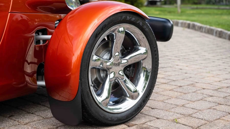 2001 Plymouth Prowler - Image 20 of 31