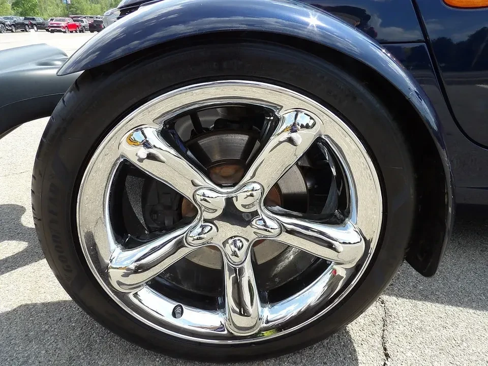 2001 Plymouth Prowler - Image 9 of 19