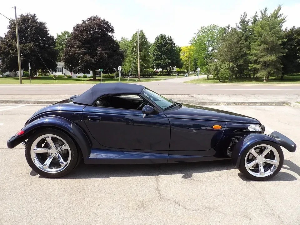 2001 Plymouth Prowler - Image 19 of 19