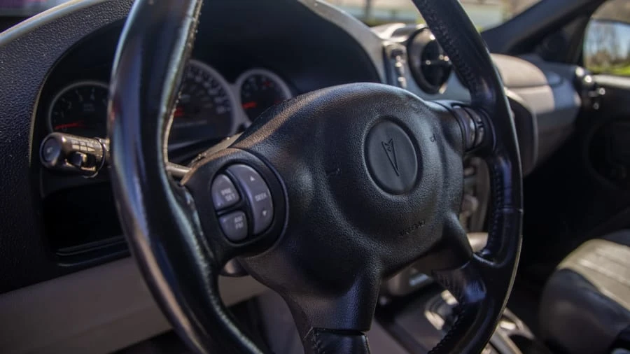 2001 Pontiac Aztek - Image 22 of 28