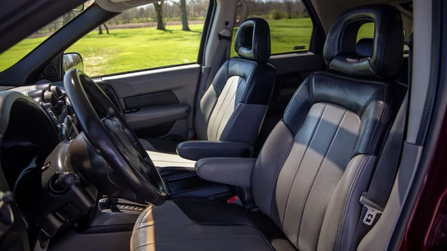 2001 Pontiac Aztek - Image 14 of 28