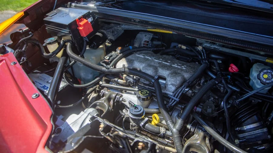2001 Pontiac Aztek - Image 26 of 28