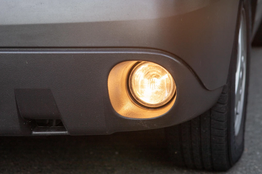 2001 Pontiac Aztek - Image 20 of 31