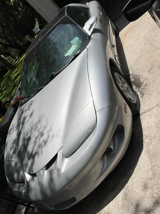 2001 Pontiac Firebird 4th Gen - Image 2 of 2