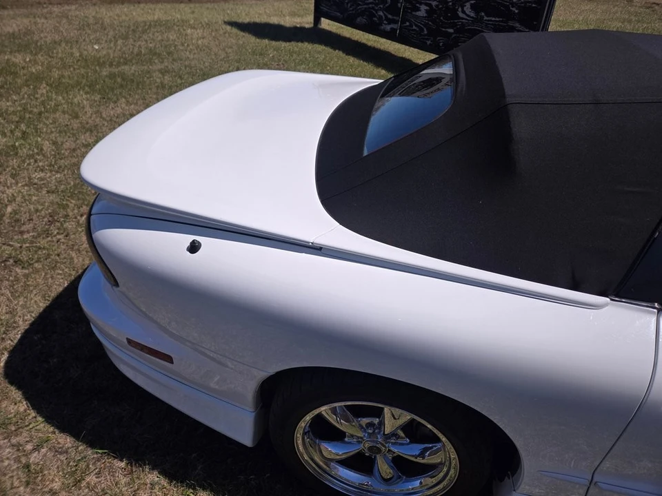 2001 Pontiac Firebird 4th Gen - Image 17 of 21
