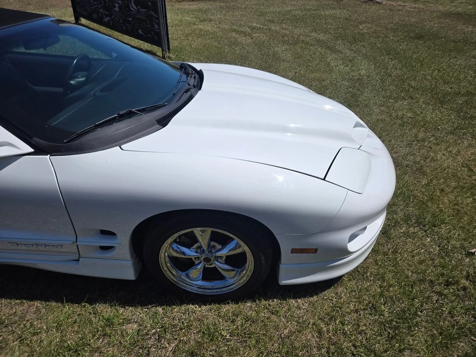 2001 Pontiac Firebird 4th Gen - Image 15 of 21