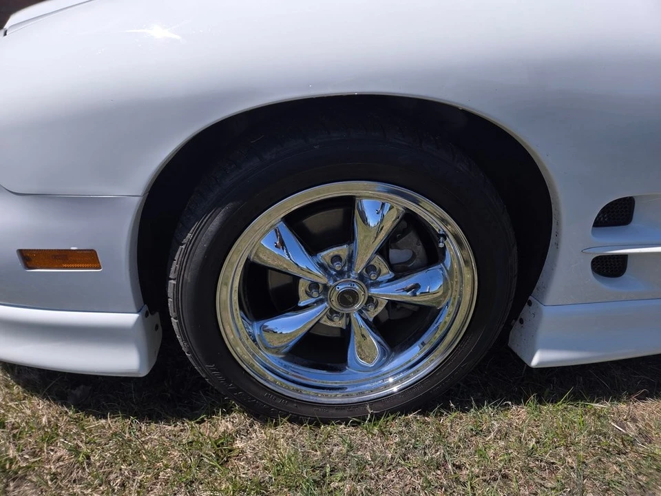 2001 Pontiac Firebird 4th Gen - Image 20 of 21