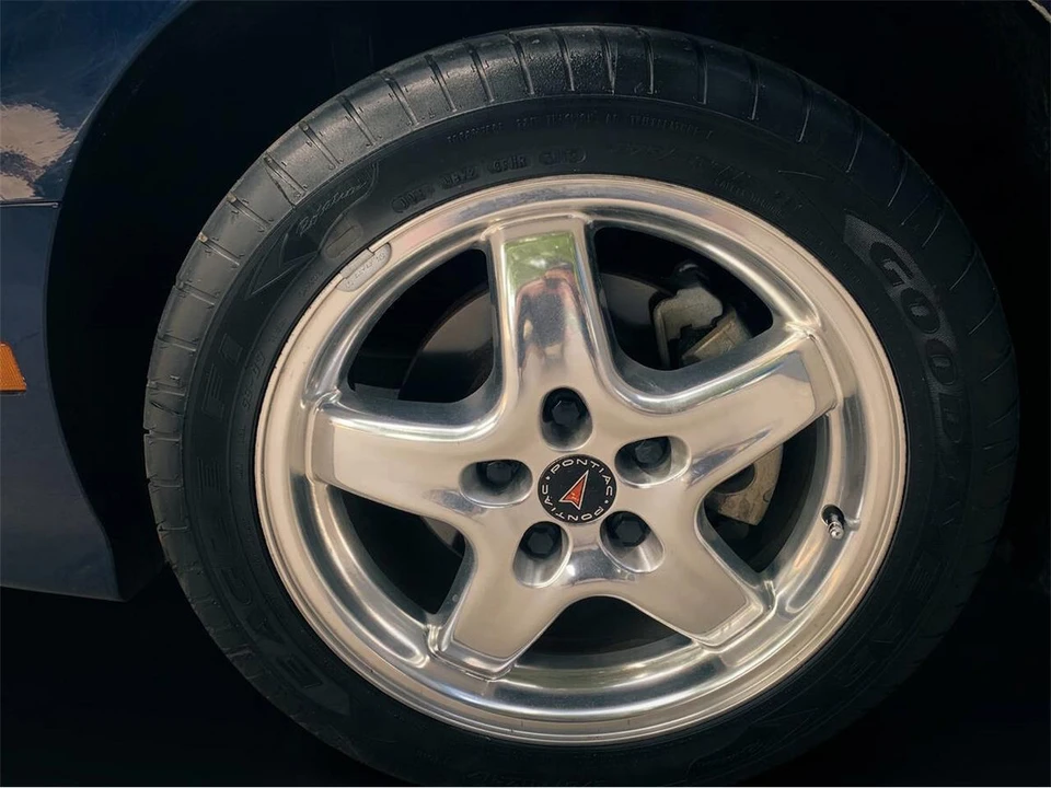 2001 Pontiac Firebird 4th Gen - Image 9 of 21
