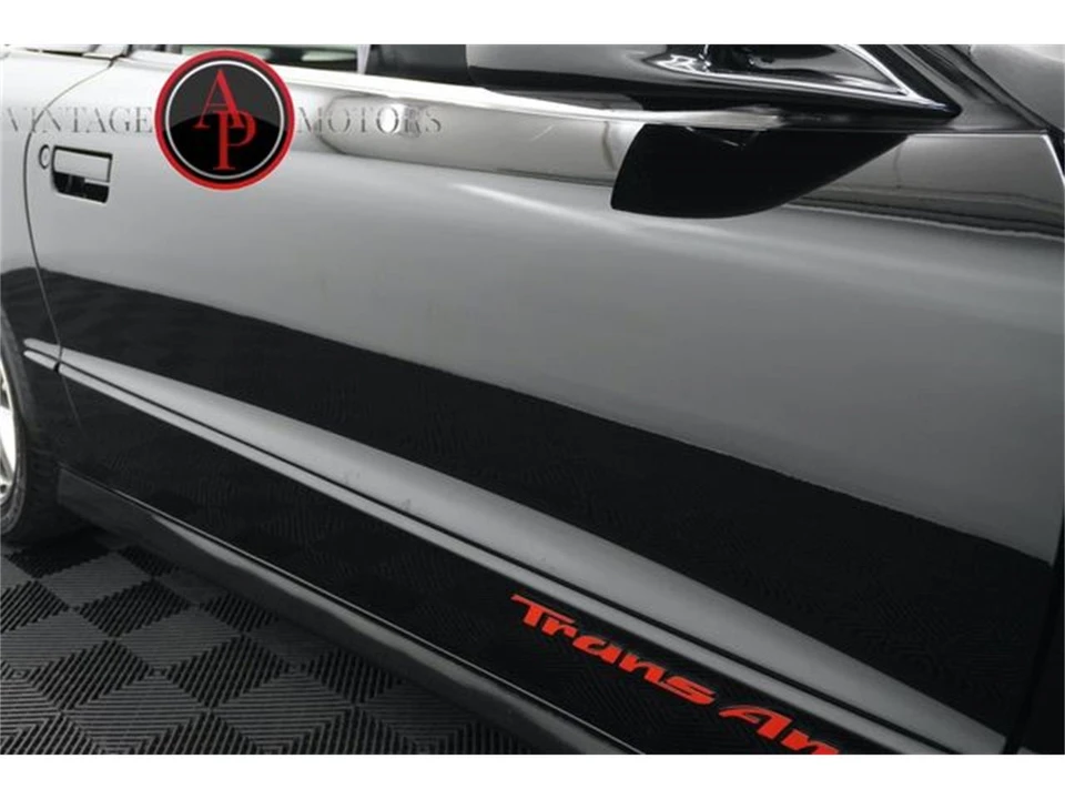 2001 Pontiac Firebird 4th Gen - Image 17 of 31