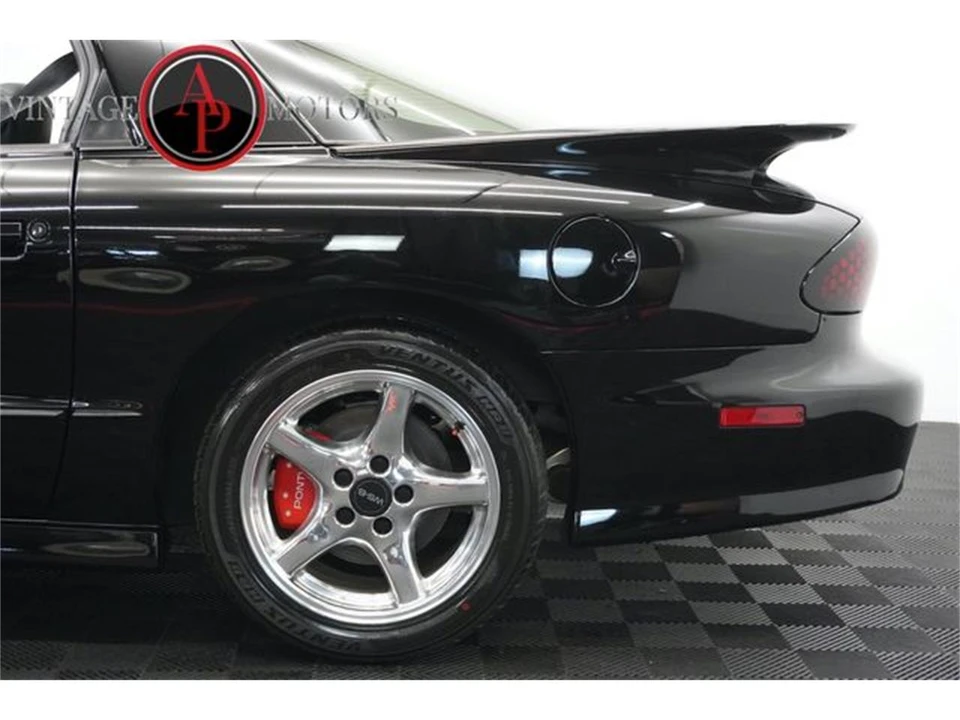 2001 Pontiac Firebird 4th Gen - Image 13 of 31