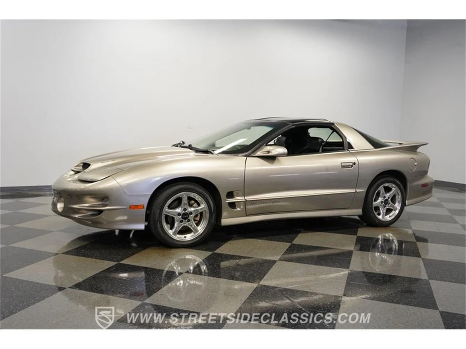 2001 Pontiac Firebird 4th Gen - Image 5 of 31