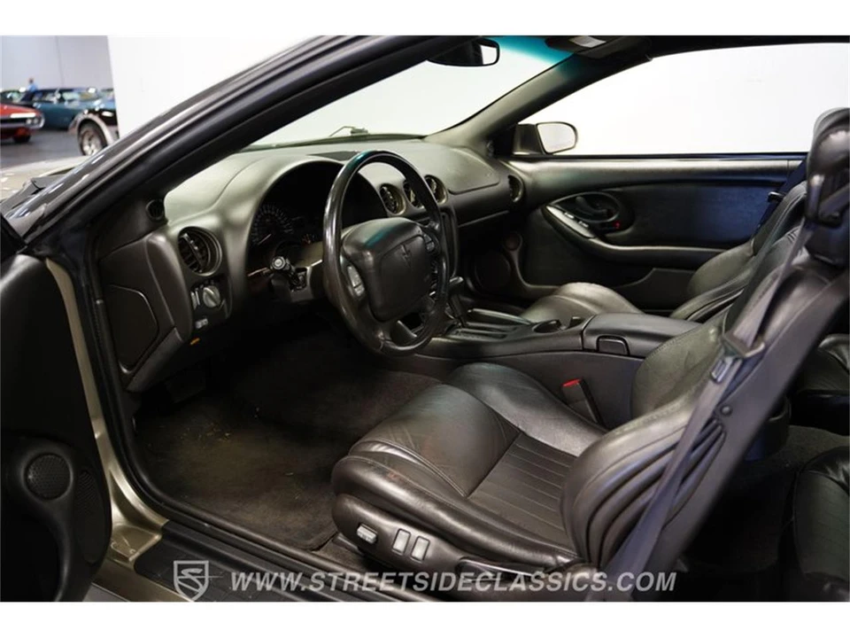 2001 Pontiac Firebird 4th Gen - Image 2 of 31