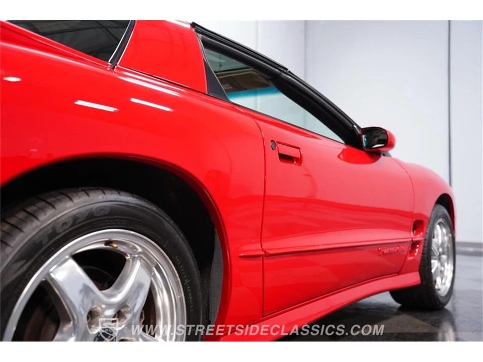 2001 Pontiac Firebird 4th Gen - Image 22 of 31