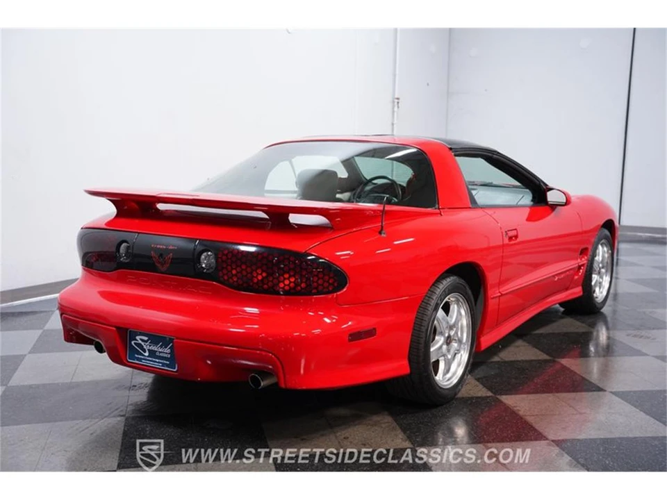 2001 Pontiac Firebird 4th Gen - Image 10 of 31
