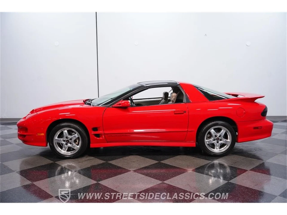 2001 Pontiac Firebird 4th Gen - Image 2 of 31
