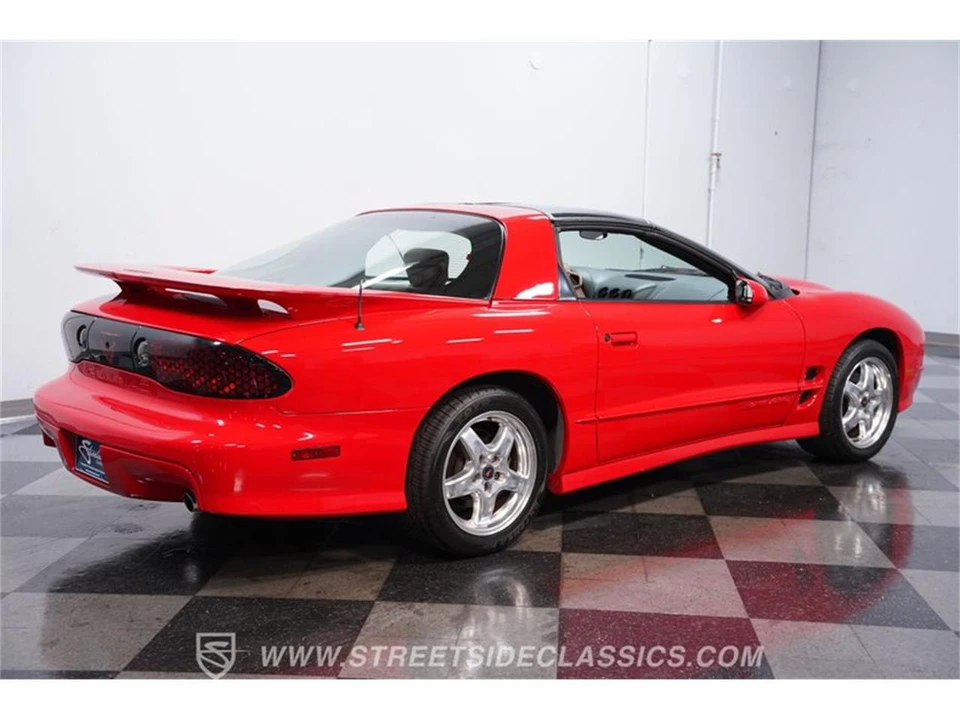 2001 Pontiac Firebird 4th Gen - Image 11 of 31